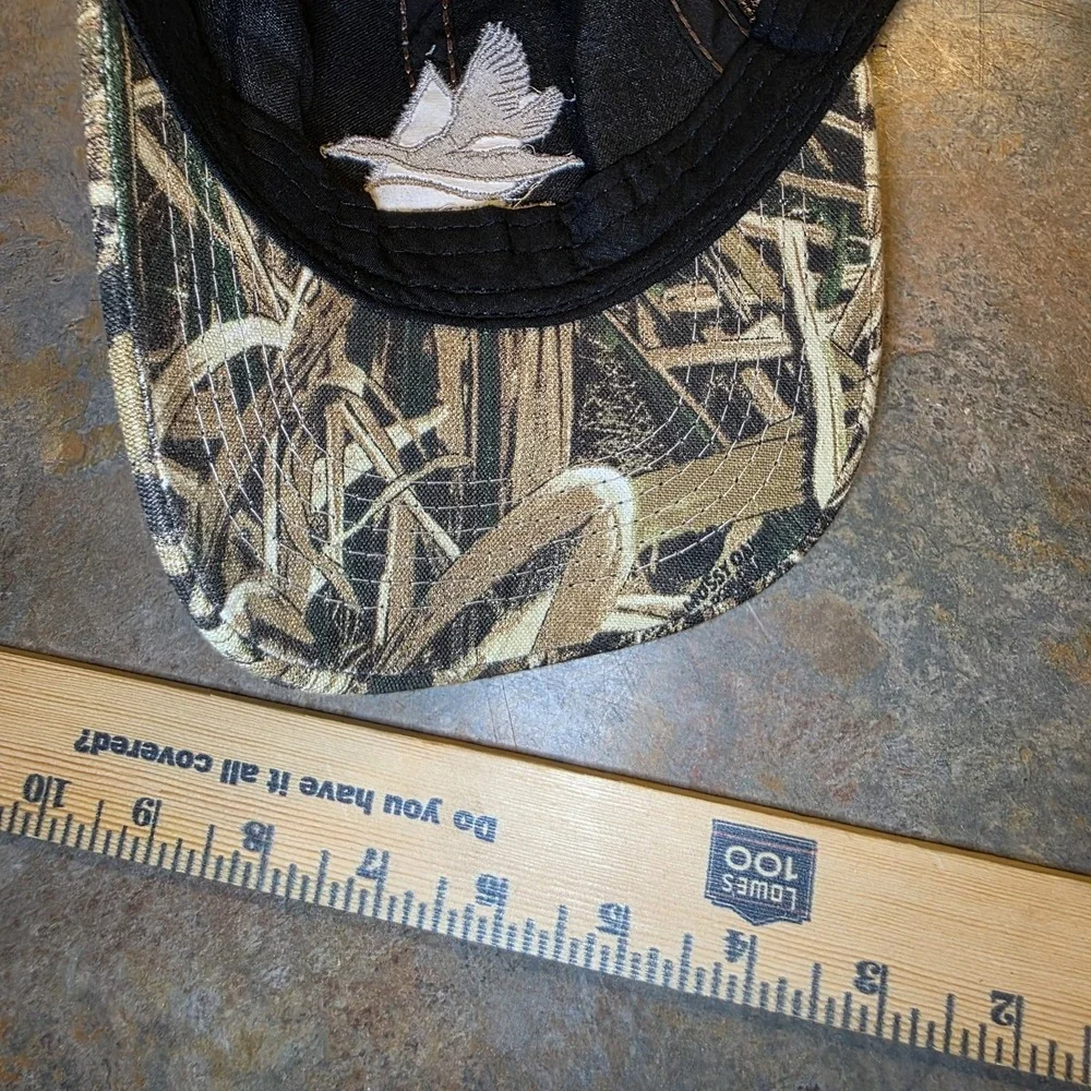 Delta Waterfowl Foundation Camoflauge Mesh Back Strapback Hat Cap NWT Mossy Oak